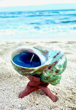 Load image into Gallery viewer, Polished Green Turbo Shell Candle