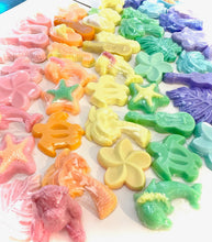 Load image into Gallery viewer, Aloha Soap gift set with lip balm pairing
